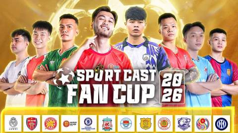 Simone Inzaghi celebrating with his Inter Milan players after beating Barcelona.